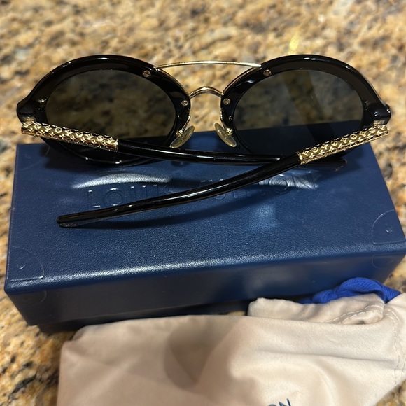 Louis Vuitton sunglasses main image 4